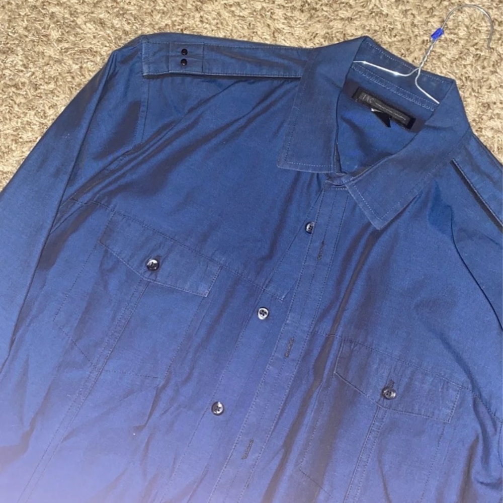 Men’s button down - Picture 2 of 4